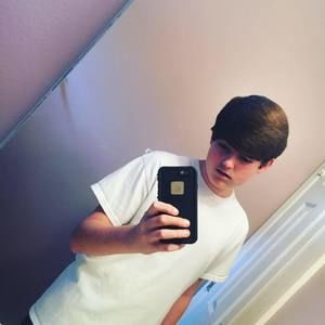 Meet your Posher, Logan